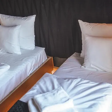 Lägenhetshotell Sansara 4*